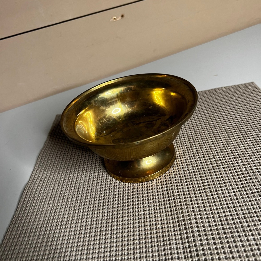 Vintage Solid Brass Pedestal Bowl Made in India Footed Decorative Dish 4.5" - Picture 5 of 7